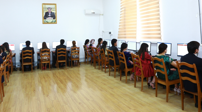 ИМКОНИЯТИ ХУБ БАҲРИ САЙҚАЛ ДОДАНИ ДОНИШҲОИ КОМПЮТЕРӢ