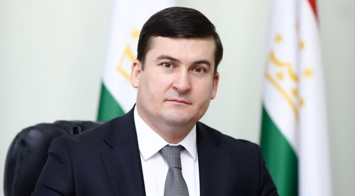 ҶАВОНОН ОЯНДАСОЗИ ТОҶИКИСТОНАНД!