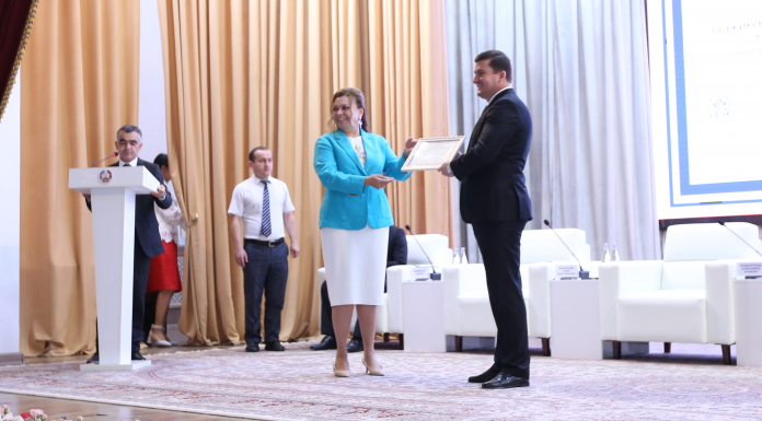 10 ИХТИСОС ДОРОИ ШАҲОДАТНОМАИ БАЙНАЛМИЛАЛӢ ШУД