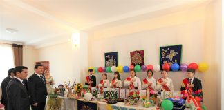 КӮДАКОН ОЯНДАИ МИЛЛАТАНД