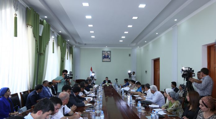 АЗ БАЛАНД БАРДОШТАНИ МУЗДИ МЕҲНАТ ТО МУВАФФАҚИЯТҲОИ ЧАШМРАС