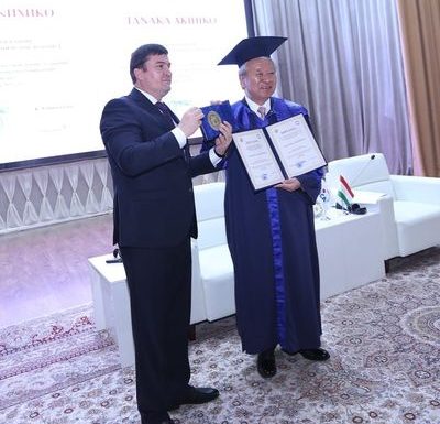 АКИҲИКО ТАНАКА ДОКТОРИ ФАХРИИ ДМТ ИНТИХОБ ГАРДИД