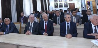 АЗ ТАШКИЛИ КУРСИ МАХСУСИ ТАЪЛИМӢ ДАР МАВРИДИ КИТОБИ “ЗАБОНИ МИЛЛАТ – ҲАСТИИ МИЛЛАТ” ТО ТАЪСИСИ ГУРӮҲИ ЗАБОНҲОИ ХОРИҶӢ ДАР ЗАМИНАИ ИХТИСОСИ АДАБИЁТИ ҶАҲОН