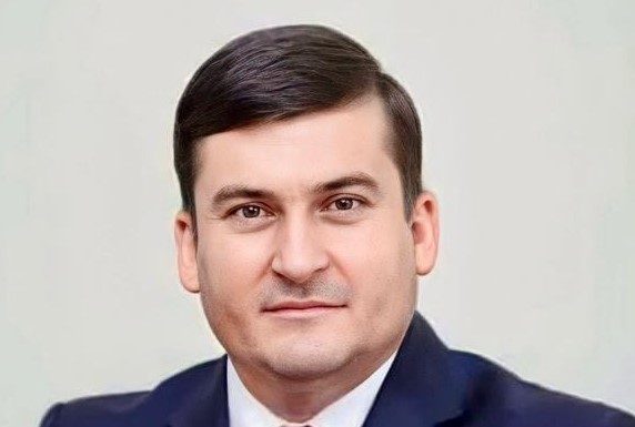 ТАБРИКОТИ РЕКТОРИ ДОНИШГОҲИ МИЛЛИИ ТОҶИКИСТОН, ПРОФЕССОР ХУШВАХТЗОДА ҚОБИЛҶОН ХУШВАХТ БАХШИДА БА РӮЗИ ЗАБОНИ ДАВЛАТӢ