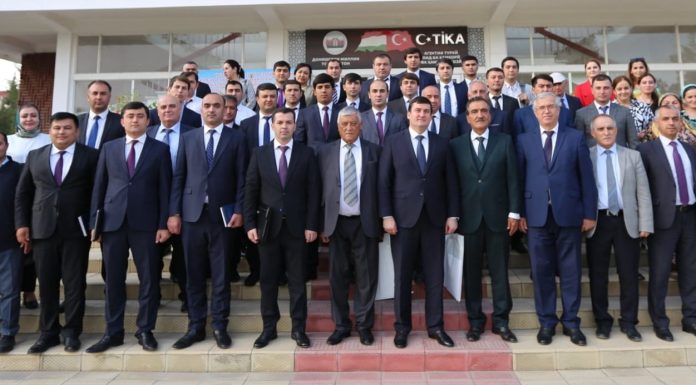 ОМӮЗИШИ МАСЪАЛАҲОИ ҶАҲОНИШАВӢ ЗАРУР АСТ