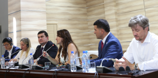 ВСТРЕЧА ПРЕПОДАВАТЕЛЕЙ И СТУДЕНТОВ ТНУ С ПРЕДСТАВИТЕЛЕМ ЕБРР