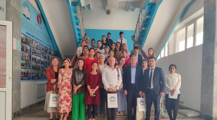 ВСТРЕЧА С ПИСАТЕЛЕМ АФАНАСИЕМ МАМЕДОВЫМ