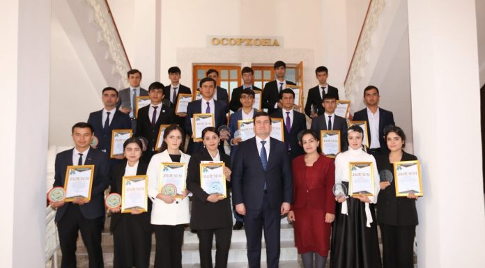 ПАНҶ ҶОЙИ ИФТИҲОРӢ ДАР ОЗМУНИ ««ТОҶИКОН» – ОИНАИ ТАЪРИХИ МИЛЛАТ»