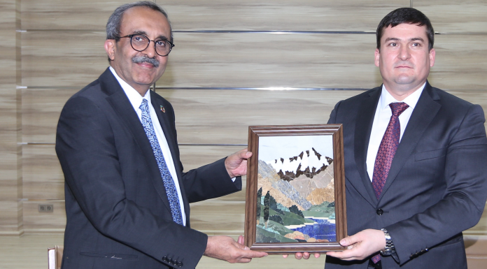 БАРРАСИИ МАСОИЛИ ҲИФЗИ МУҲИТИ ЗИСТ АЗ ҶОНИБИ НАМОЯНДАИ СММ ДАР ДМТ