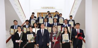 НА УЧЕНОМ СОВЕТЕ ТНУ НАГРАДИЛИ ПРЕПОДАВАТЕЛЕЙ, СОТРУДНИКОВ И СТУДЕНТОВ