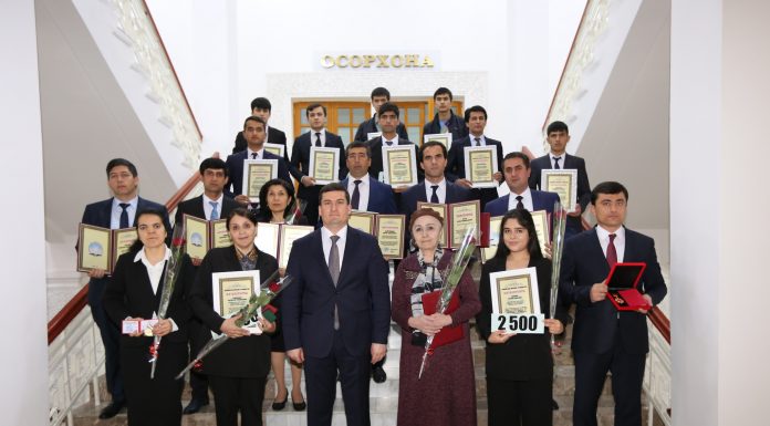 НА УЧЕНОМ СОВЕТЕ ТНУ НАГРАДИЛИ ПРЕПОДАВАТЕЛЕЙ, СОТРУДНИКОВ И СТУДЕНТОВ