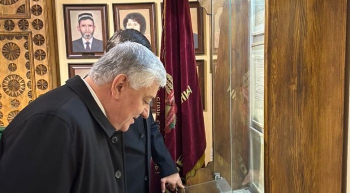 БОЗДИДИ РАИСИ СУДИ ОЛӢ АЗ ОСОРХОНА ВА МАРКАЗИ ИЛМӢ-ТАҲҚИҚОТИИ ПЕШВОИ МИЛЛАТ