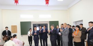ТАШРИФИ МУОВИНИ РАИСИ КУМИТАИ ДОИМИИ МАҶЛИСИ УМУМИЧИНИИ НАМОЯНДАГОНИ ХАЛҚИИ ҶМЧ БА ДМТ