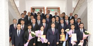 ҚАДРДОНИИ ҒОЛИБОНИ ОЗМУНИ ««ТОҶИКОН» – ОИНАИ ТАЪРИХИ МИЛЛАТ» ВА БУЗУРГДОШТИ АКАДЕМИК БОБОҶОН ҒАФУРОВ