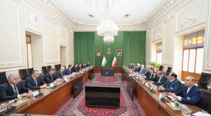 ТАҲКИМ ВА ГУСТАРИШИ ҲАМКОРИҲОИ ТОҶИКИСТОН БО ЭРОН