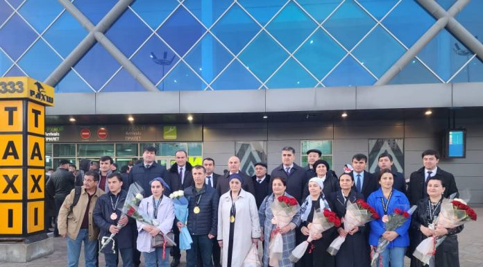 6 ПРЕПОДАВАТЕЛЕЙ ТНУ НАГРАДИЛИ МЕДАЛЯМИ