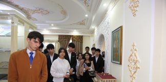 БОЗДИДИ ХОНАНДАГОН АЗ ОСОРХОНАИ ПЕШВОИ МИЛЛАТ