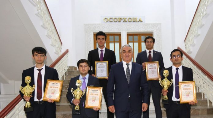 ҶОЙИ ИФТИХОРӢ ДАР ОЗМУНИ ФАННӢ ВА МУСОБИҚАИ ҶУМҲУРИЯВӢ