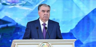 Суханронӣ дар мулоқот бо аҳли илм ва маорифи кишвар