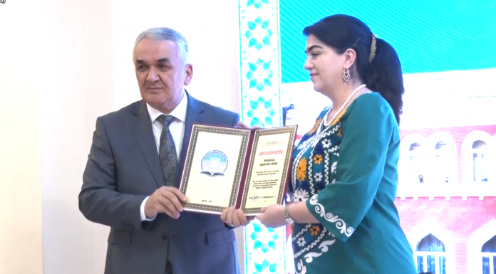 ПЕШБУРДИ СИЁСАТИ ДАВЛАТИИ ЗАНОН ДАР ЗАМИНАИ КУРСИ ОМӮЗИШИИ «ЗАН-САРВАР»