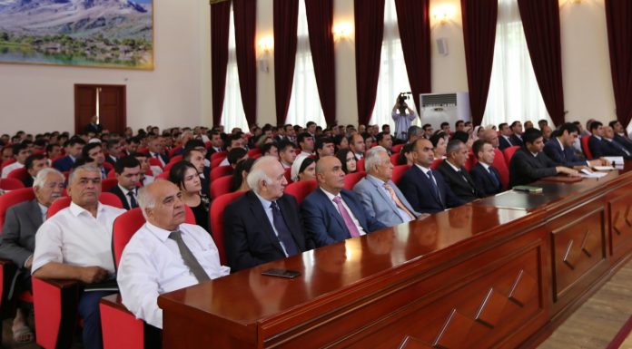 ВСТРЕЧА РЕКТОРА С ДОКТОРАНТАМИ PHD