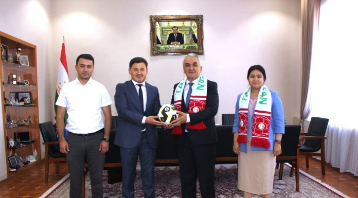 ТАШКИЛИ ДАСТАИ ФУТБОЛИ ХУРДИ ДОНИШГОҲ