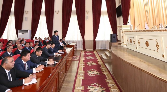 ТАҒЙИРОТИ КАДРӢ ДАР ҶАЛАСА