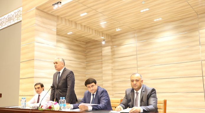 ҲАМОИШИ БАДЕӢ ДАР РОБИТА БА БУЗУРГДОШТИ РӮДАКӢ