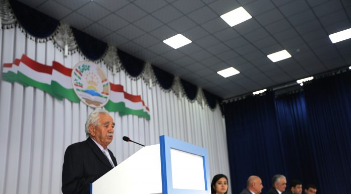 ДЕНЬ УЧИТЕЛЯ ОТМЕТИЛИ В ТНУ