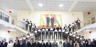 ЦЕРЕМОНИЯ ВРУЧЕНИЯ «СТИПЕНДИИ ПОСЛА КНР»