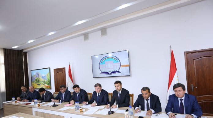 ОЗМУНИ «БЕҲТАРИН ДОНАНДАИ КОНСТИТУТСИЯ ДАР ДОНИШГОҲ