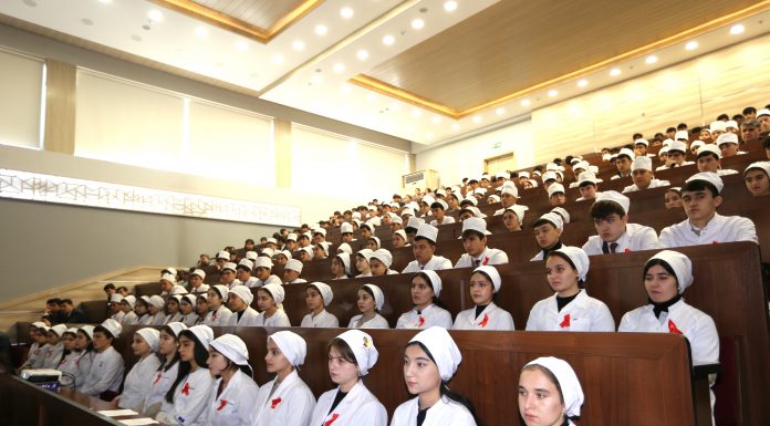 МОЛОДЕЖЬ ПРОТИВ ВИЧ/СПИДА