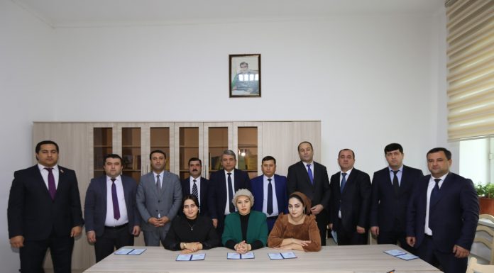 ҶАМЪБАСТИ КУРСИ ТАКМИЛИ ИХТИСОС АЗ РӮИ РАВИЯИ ИҚТИСОДӢ