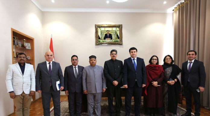 THE DELEGATION FROM LUCKNOW UNIVERSITY VISITED TNU