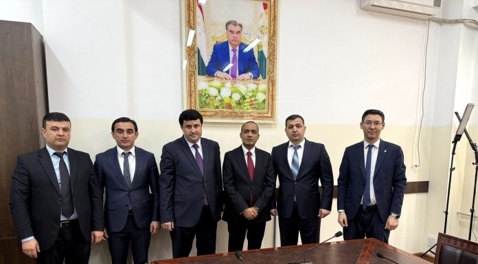 ҲАМКОРӢ БО ДОНИШГОҲҲОИ БАНГЛАДЕШ