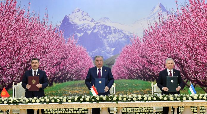 Миролюбивая политика Лидера нации – основа стратегии расширения отношений между Таджикистаном, Узбекистаном и Кыргызстаном