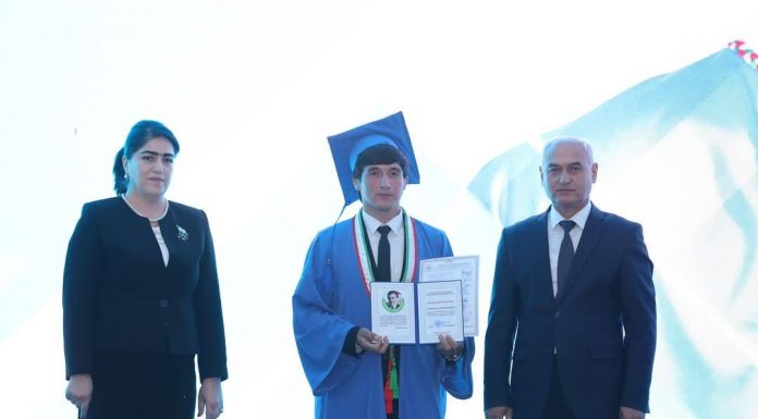 ИШТИРОКИ РОҲБАРИЯТ ВА ҚАДРДОНИИ ДОНИШҶӮЁНИ ДОНИШГОҲИ МИЛЛӢ ДАР ҶАМЪБАСТИ КУРСИ «ҶАВОНОН – ПАЙРАВОНИ ПЕШВОИ МИЛЛАТ»