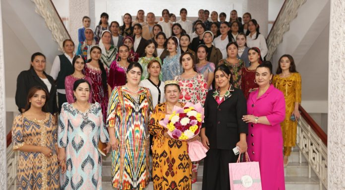 ПОДДЕРЖКА ЖЕНЩИН В ГОСУДАРСТВЕННОЙ ПОЛИТИКЕ