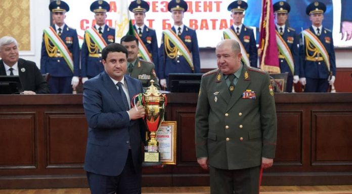 ДАСТАИ ФУТБОЛБОЗОНИ ДМТ (ДОНИШҶӮДУХТАРОН) ҒОЛИБИ ҶОМИ ВАЗИРИ МУДОФИАИ ҶУМҲУРИИ ТОҶИКИСТОН ГАРДИДАНД