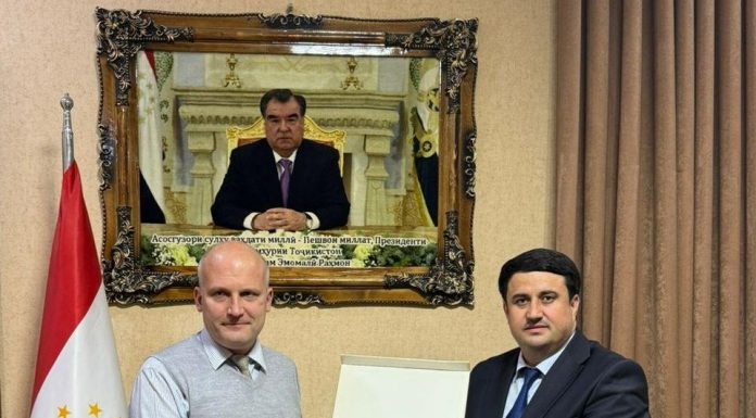 ТАШРИФИ МЕҲМОНОН АЗ ДОНИШГОҲИ ДАВЛАТИИ БЕЛАРУС БА ДМТ