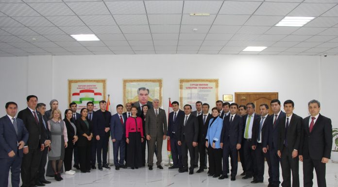 БОЗДИДИ КОМИССИЯИ ЭКСПЕРТӢ АЗ ҶАРАЁНИ КОРҲОИ ИЛМИЮ ТАЪЛИМӢ