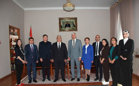 11 ИХТИСОСИ ДОНИШГОҲ АЗ АККРЕДИТАТСИЯИ БАЙНАЛМИЛАЛӢ МЕГУЗАРАД…