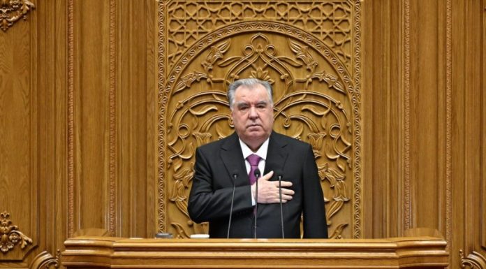 Паёми Президенти Ҷумҳурии Тоҷикистон муҳтарам Эмомалӣ Раҳмон дар бораи самтҳои асосии сиёсати дохилӣ ва хориҷии ҷумҳурӣ