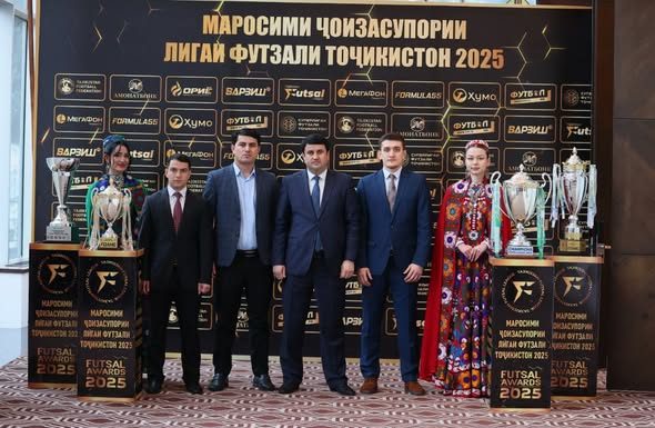 ХУСРАВ ХОЛИҚНАЗАРОВ – БЕҲТАР НИШОНЗАН АЗ ДАСТАИ “СОМОН”-и ДМТ