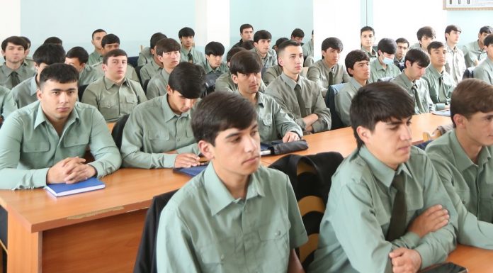 БАРРАСИИ ДОНИШҲОИ ҲУҚУҚИЮ ВАТАНДӮСТӢ ДАР КАФЕДРАИ ҲАРБӢ