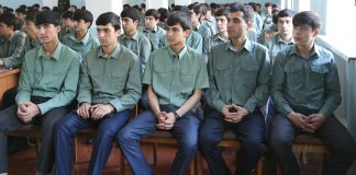 ПАРЧАМБАРДОРОНИ ВАТАН: ПАРЧАМИ КОВИЁНӢ ВА «ШОҲНОМА»