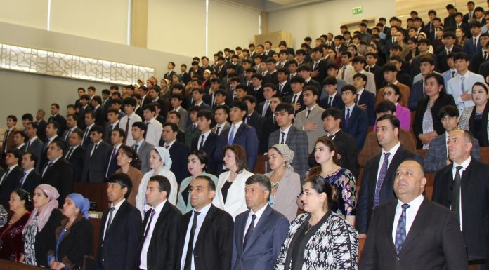 АЗ ТАҶРИБАИ УСТОДОН ТО ОБОДИИ КИШВАР: ПАЙВАНДИ ХИРАД ВА БУНЁДКОРӢ