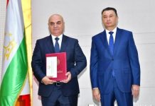УСТОДОНУ КОРМАНДОНИ ДОНИШГОҲИ МИЛЛӢ БО МУКОФОТ ВА ҶОИЗАҲОИ ДАВЛАТӢ САРФАРОЗ ГАРДИДАНД