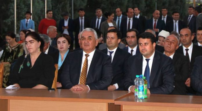ШОМИ ФАРҲАНГИЮ ФАРОҒАТӢ БАХШИДА БА ҶАШНИ ИСТИҚЛОЛ, РӮЗИ ЗАБОНИ ДАВЛАТӢ ВА РӮЗИ ОМӮЗГОРОН