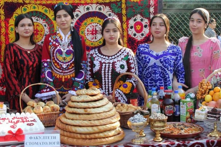 МЕҲРГОН – ҶАШНИ ФАРОВОНӢ, СИПОСГУЗОРӢ ВА ЭҲЁИ АНЪАНАҲОИ МИЛЛӢ